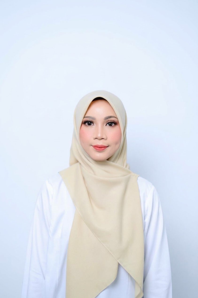 Foto Desi Triwiyanti